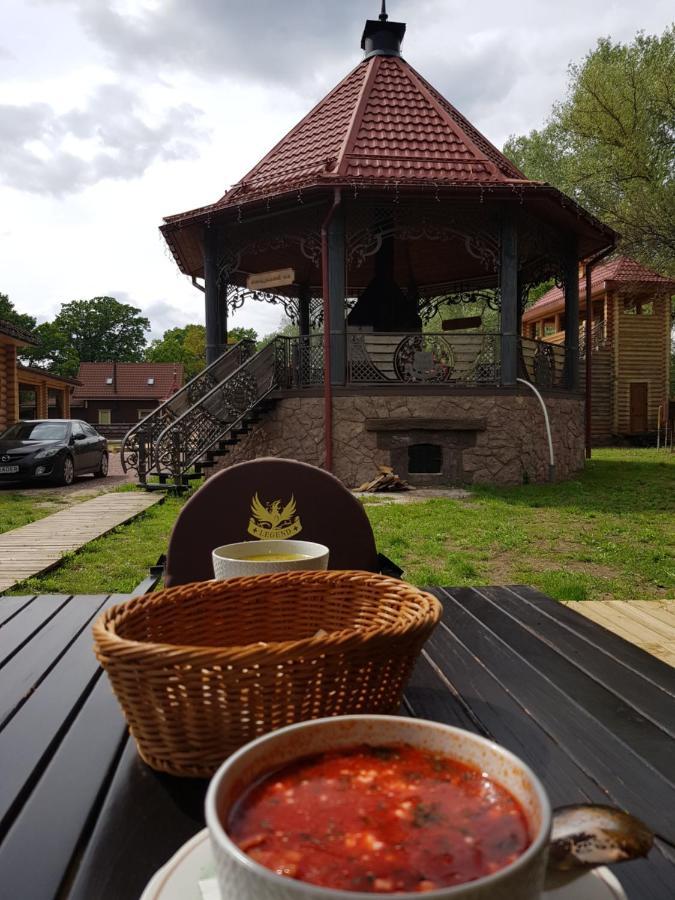Загородный Комплекс Fort Pirnov Park Pirnove 외부 사진