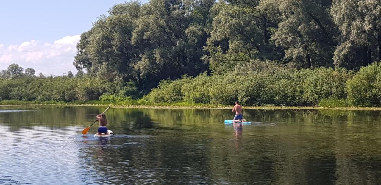 Загородный Комплекс Fort Pirnov Park Pirnove 외부 사진