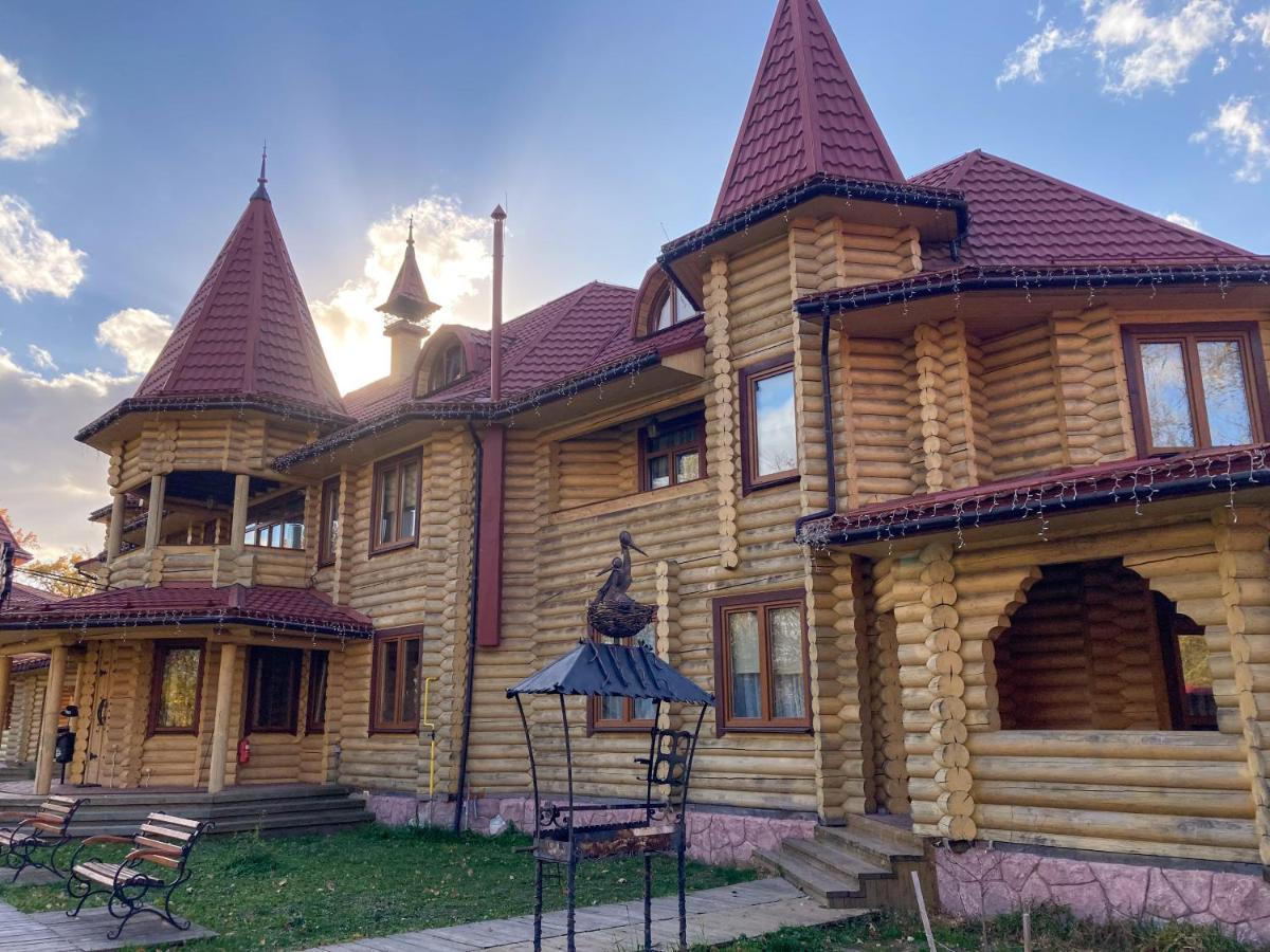 Загородный Комплекс Fort Pirnov Park Pirnove 외부 사진